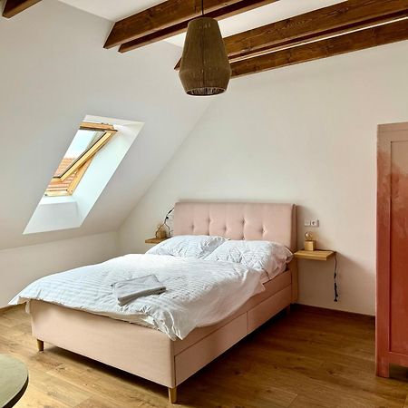 Soul Apartments Мікулов Екстер'єр фото